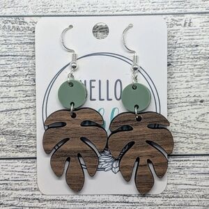 Monstera Leaf Earrings